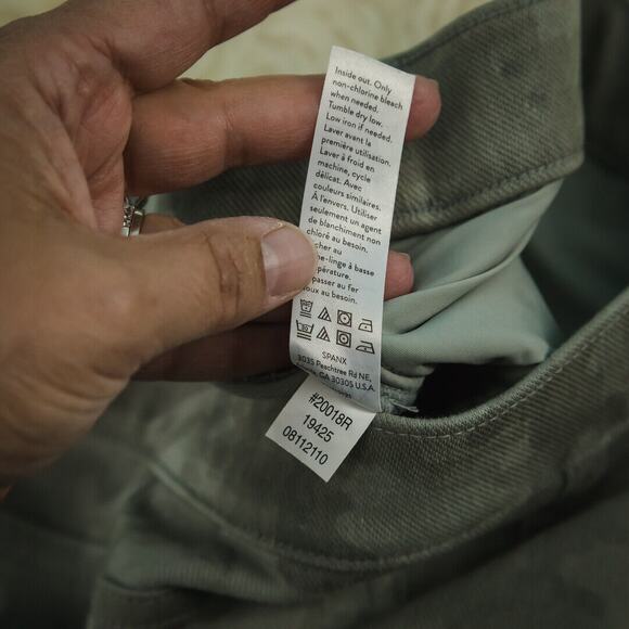 Spanx Size Large L Green Camo Print Pull On Stretch Elastic Waist Leggings - Picture 5 of 6